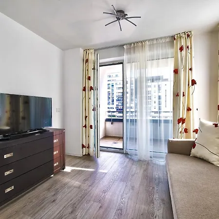 Home&travel One * Brasov